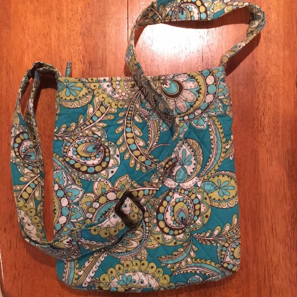 Vera Bradley - Picture 2 of 4